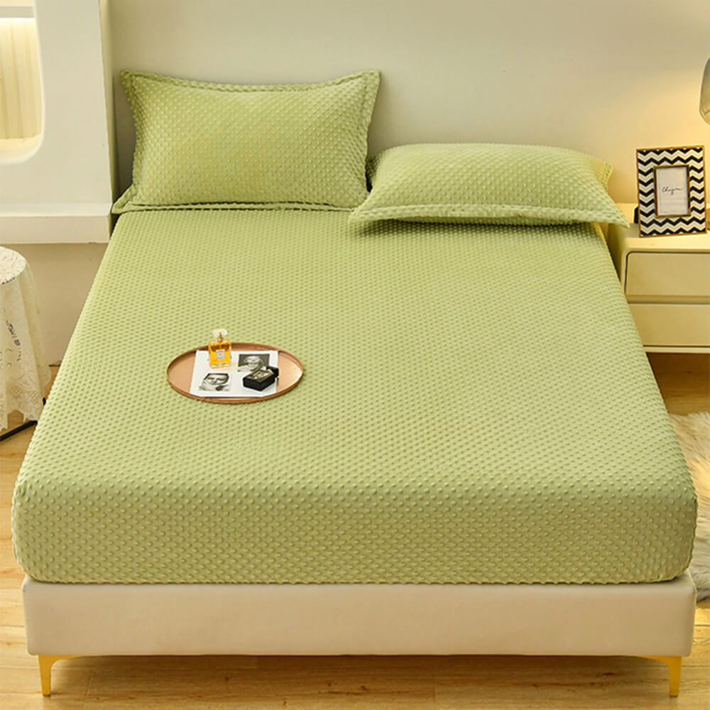 CloudDot Faux Fleece Fitted Sheet
