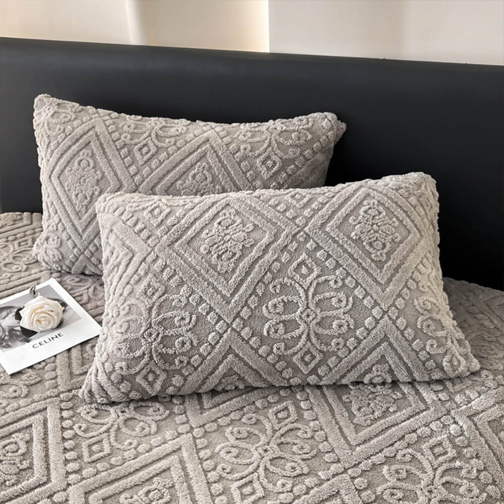 Baroque Embossed Velvet Fitted Sheet