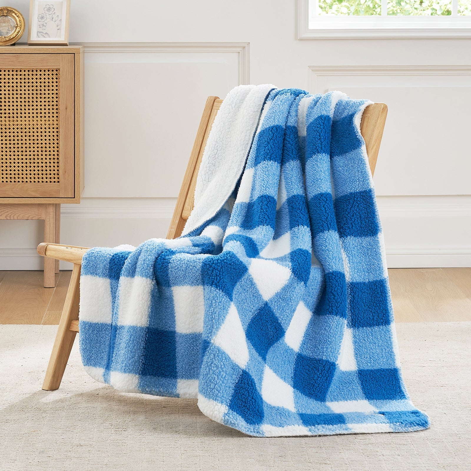 Sherpa Fleece Throw