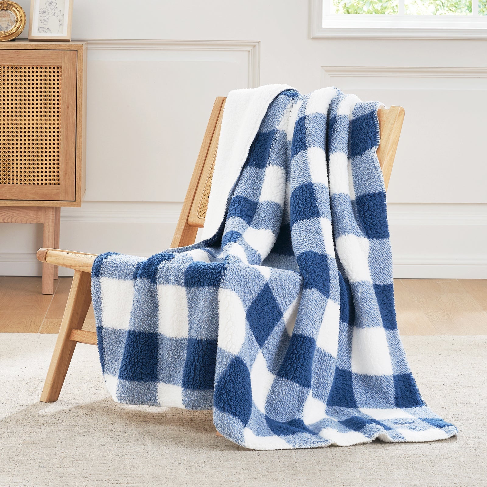 Sherpa Fleece Throw