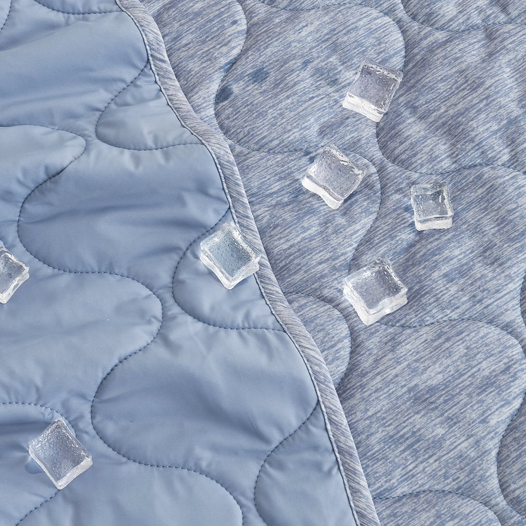 Dual-Sided Cooling Blanket