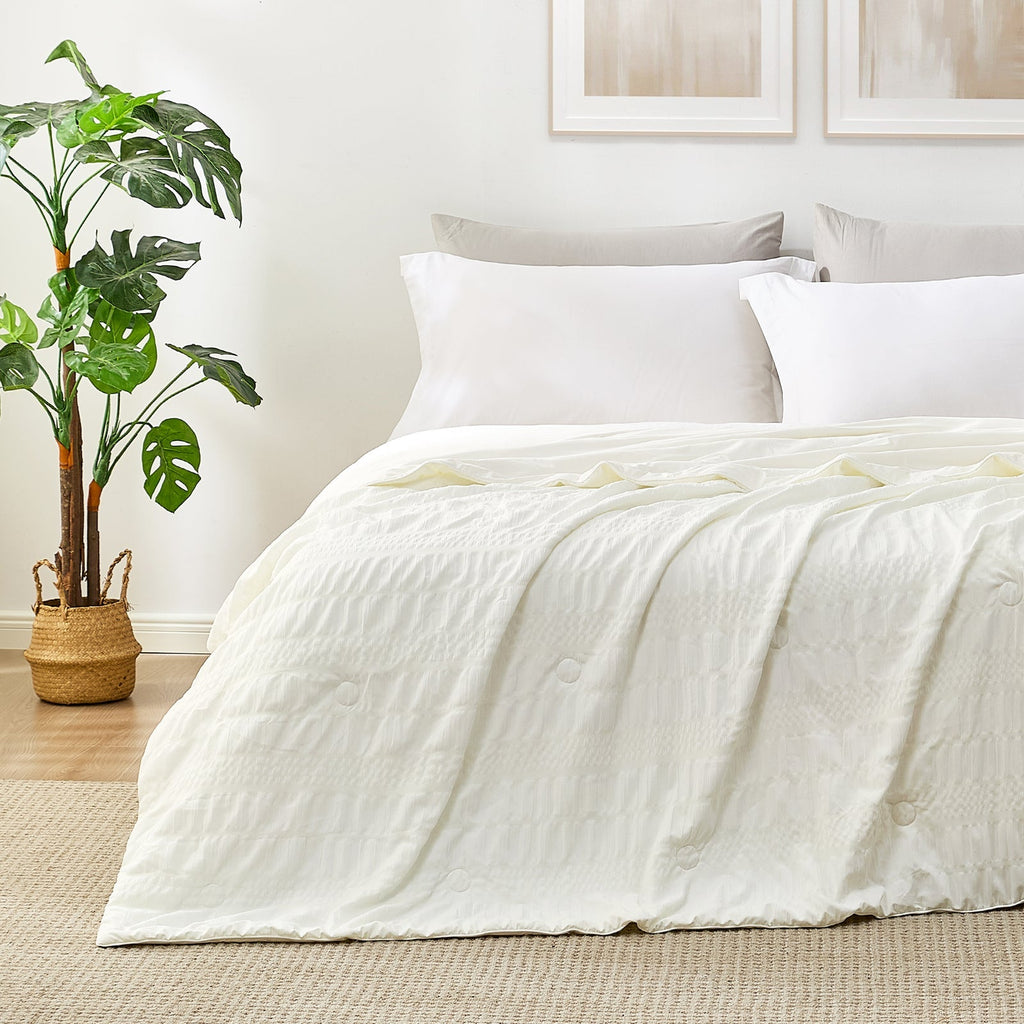 Seersucker Cooling Blanket