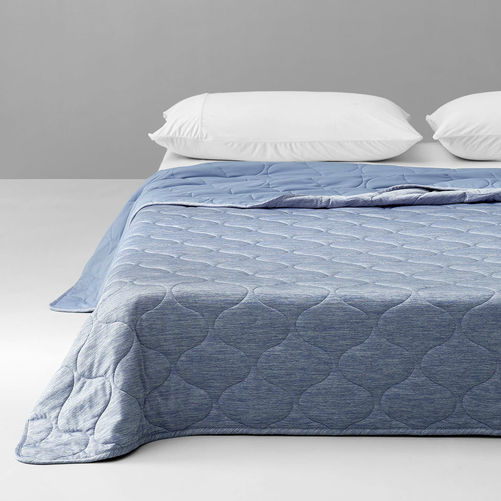 Dual-Sided Cooling Blanket