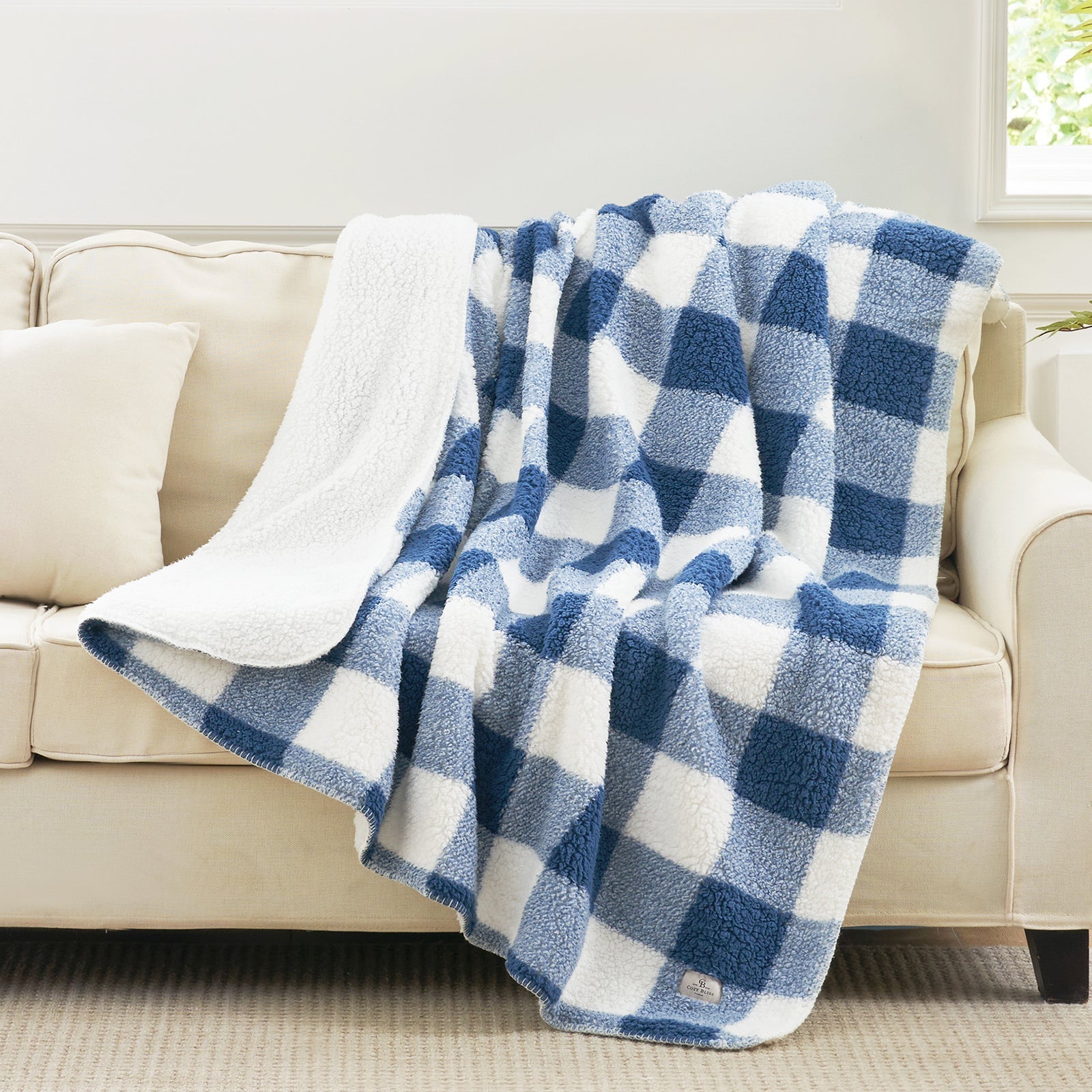 Sherpa Fleece Throw
