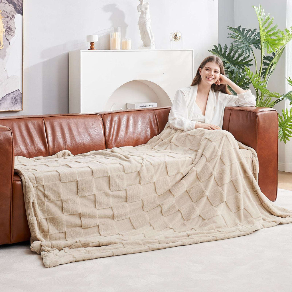 Checkerboard Plush Throw