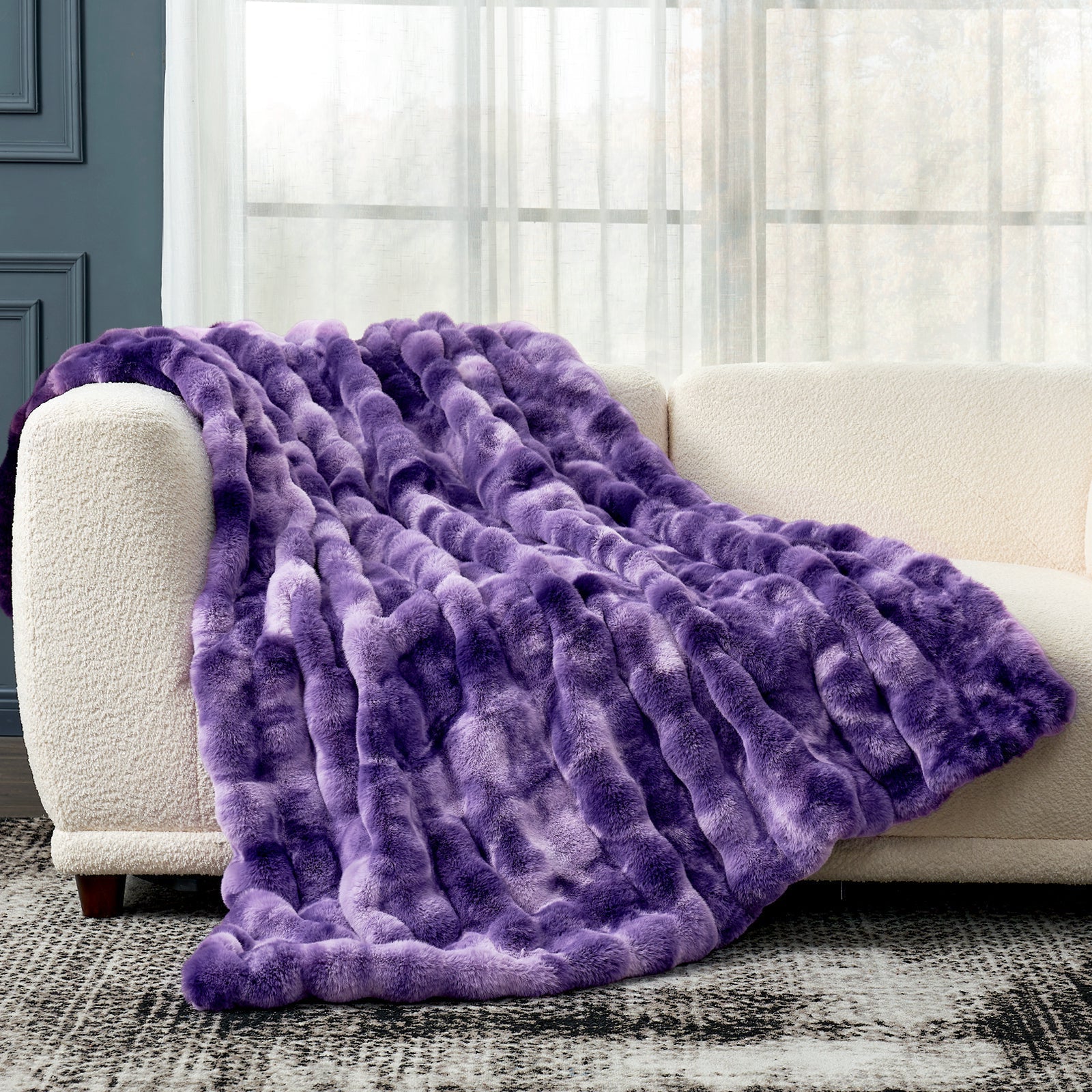 Bubble Tie-Dye Faux Fur Throw