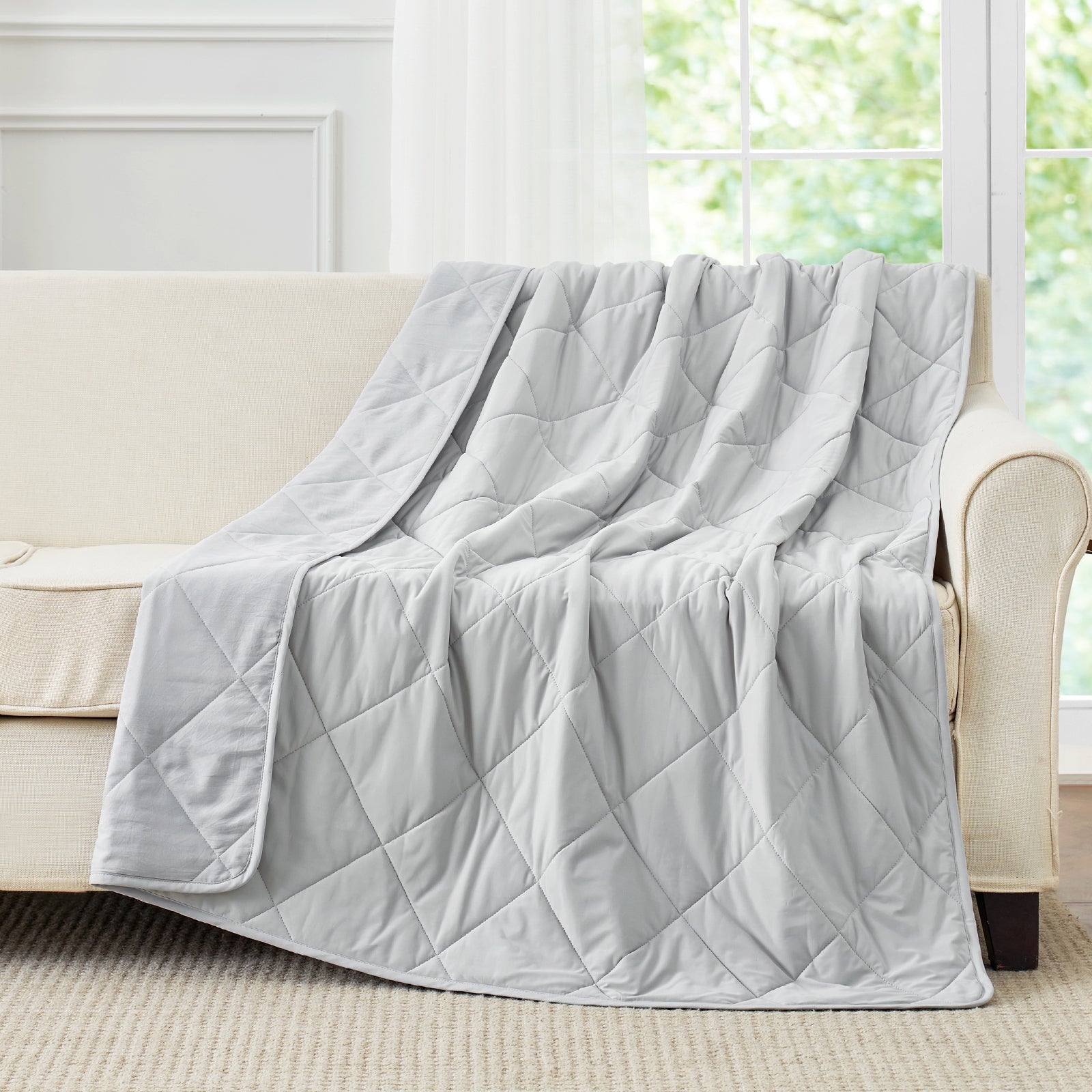 Chill Weave Cooling Blanket Main image