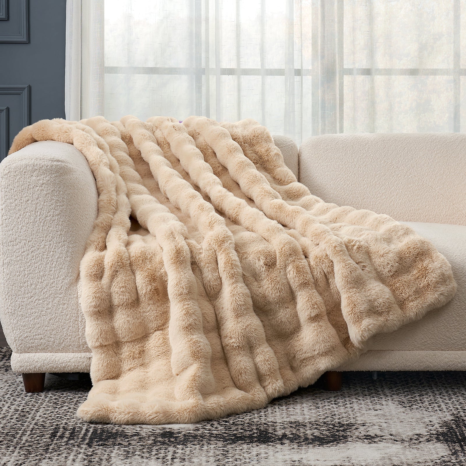 Bubble Tie-Dye Faux Fur Throw