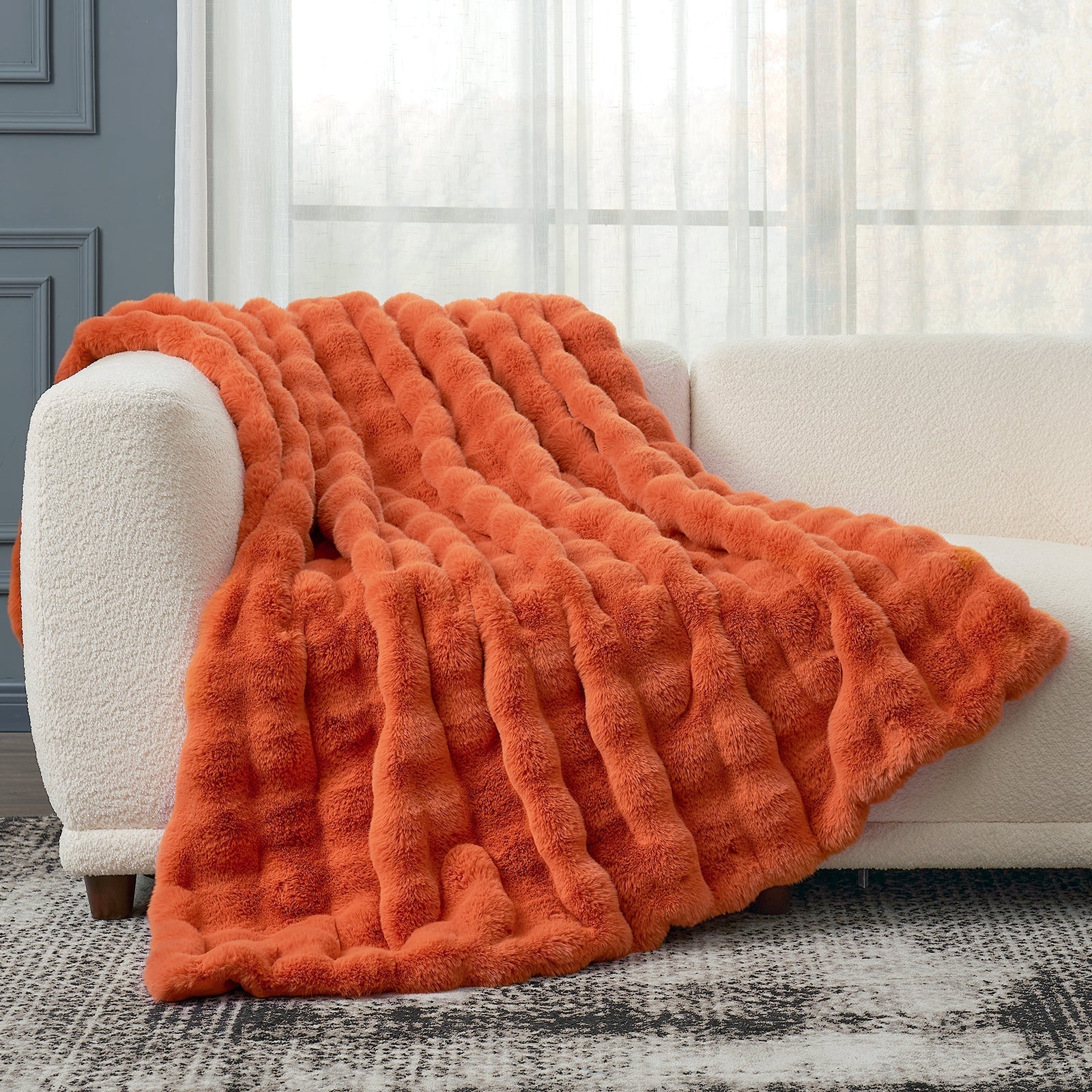Bubble Tie-Dye Faux Fur Throw
