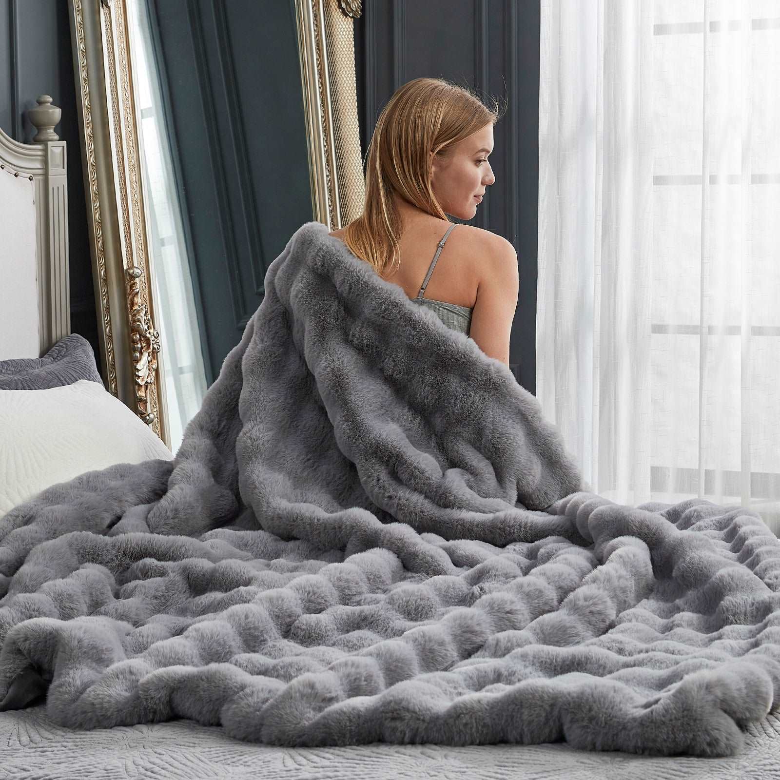 Bubble Tie-Dye Faux Fur Throw