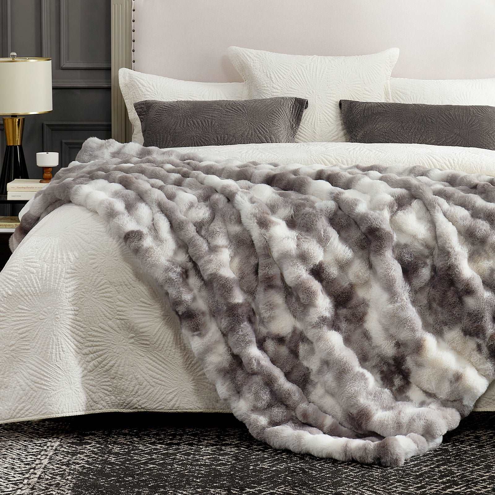 Bubble Tie-Dye Faux Fur Throw