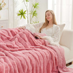 Comfy Cloud Faux Fur Throw