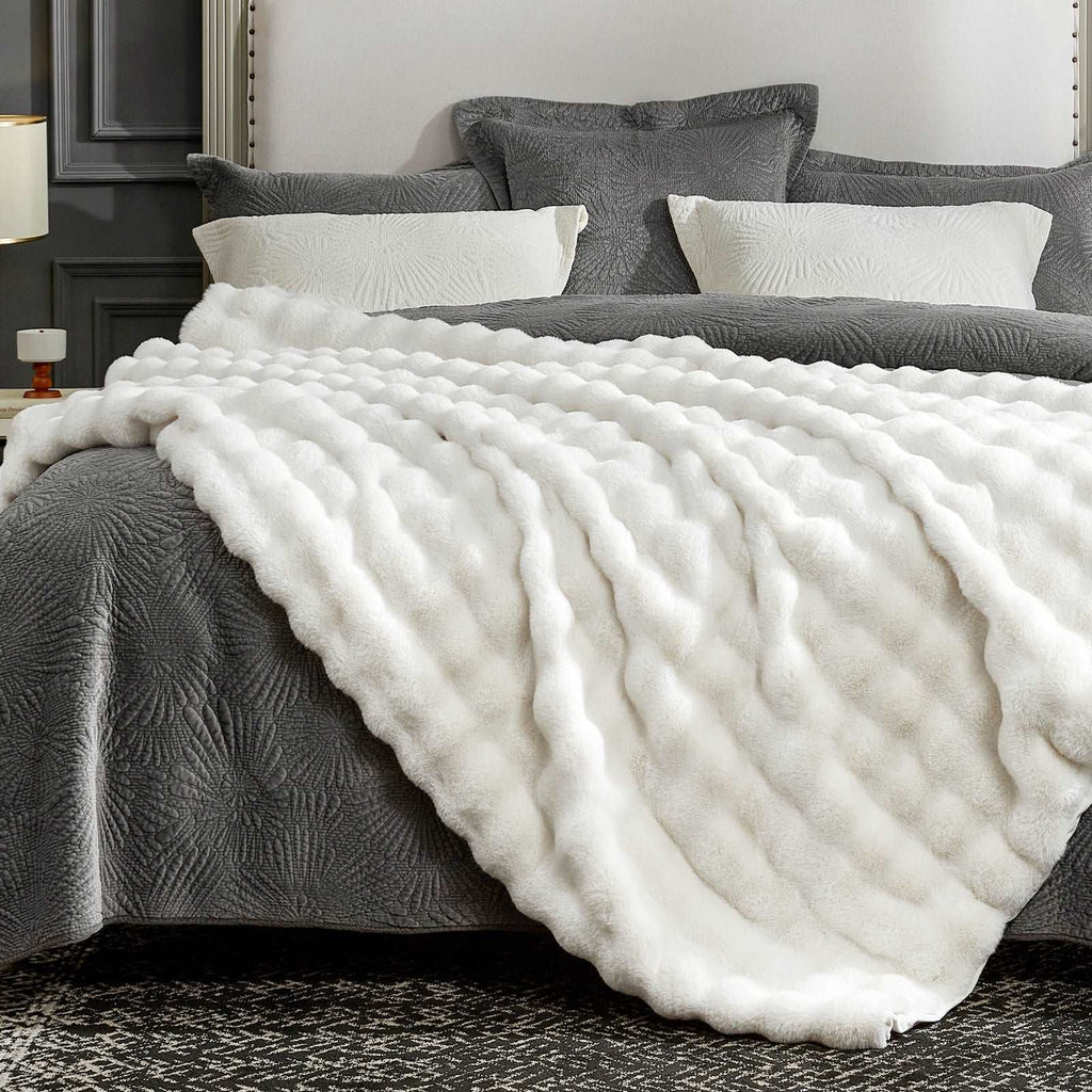 Bubble Tie-Dye Faux Fur Throw