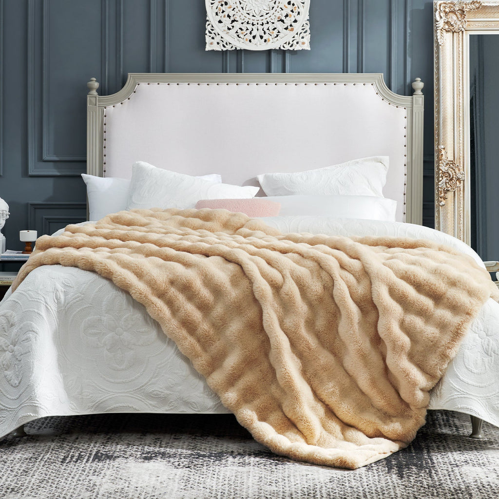 Bubble Tie-Dye Faux Fur Throw