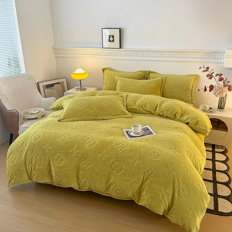 Full 4-Piece MonoFloral Duvet Cover Bedding Set