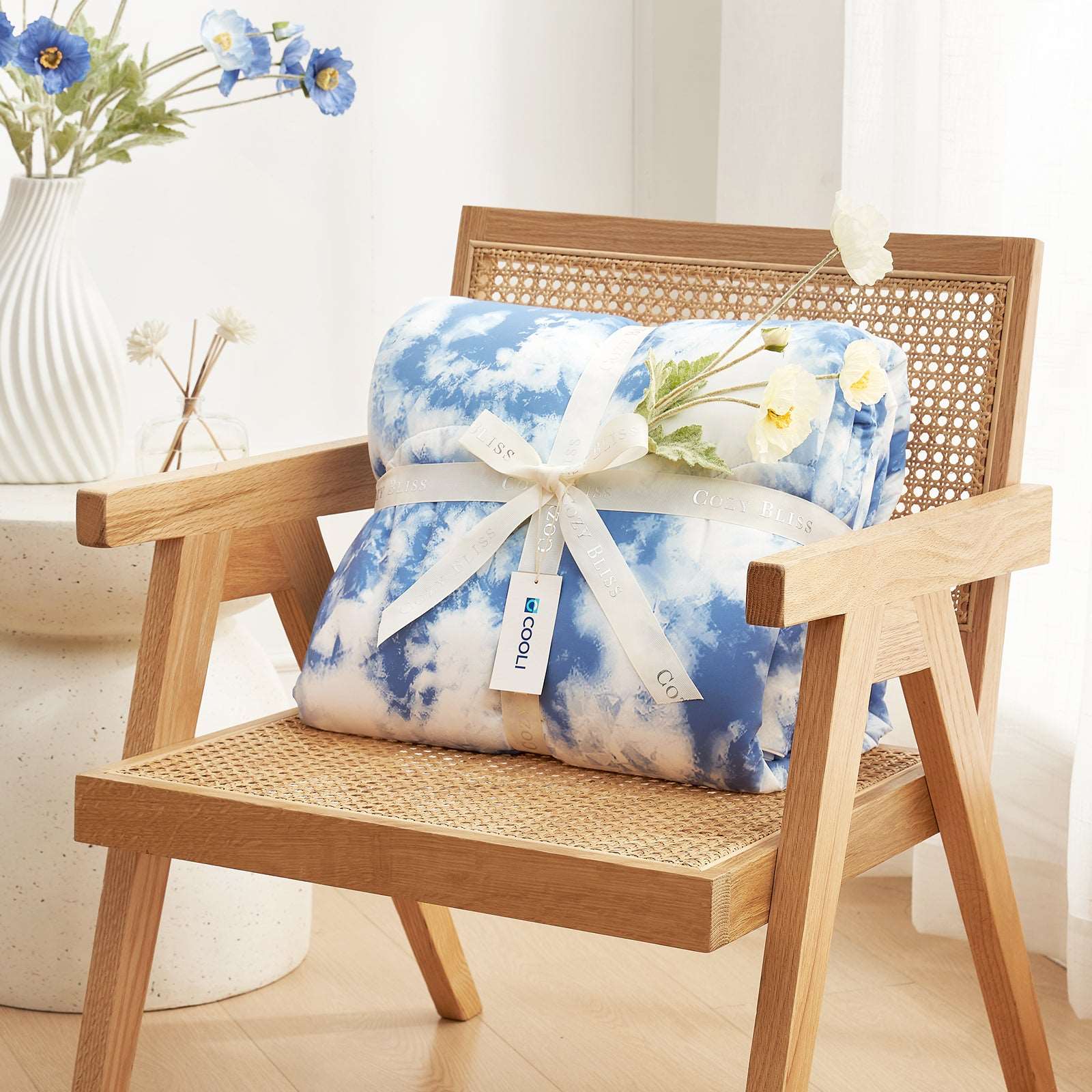 Tie-Dye Cooling Blanket Set