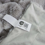 Comfy Cloud Faux Fur Throw