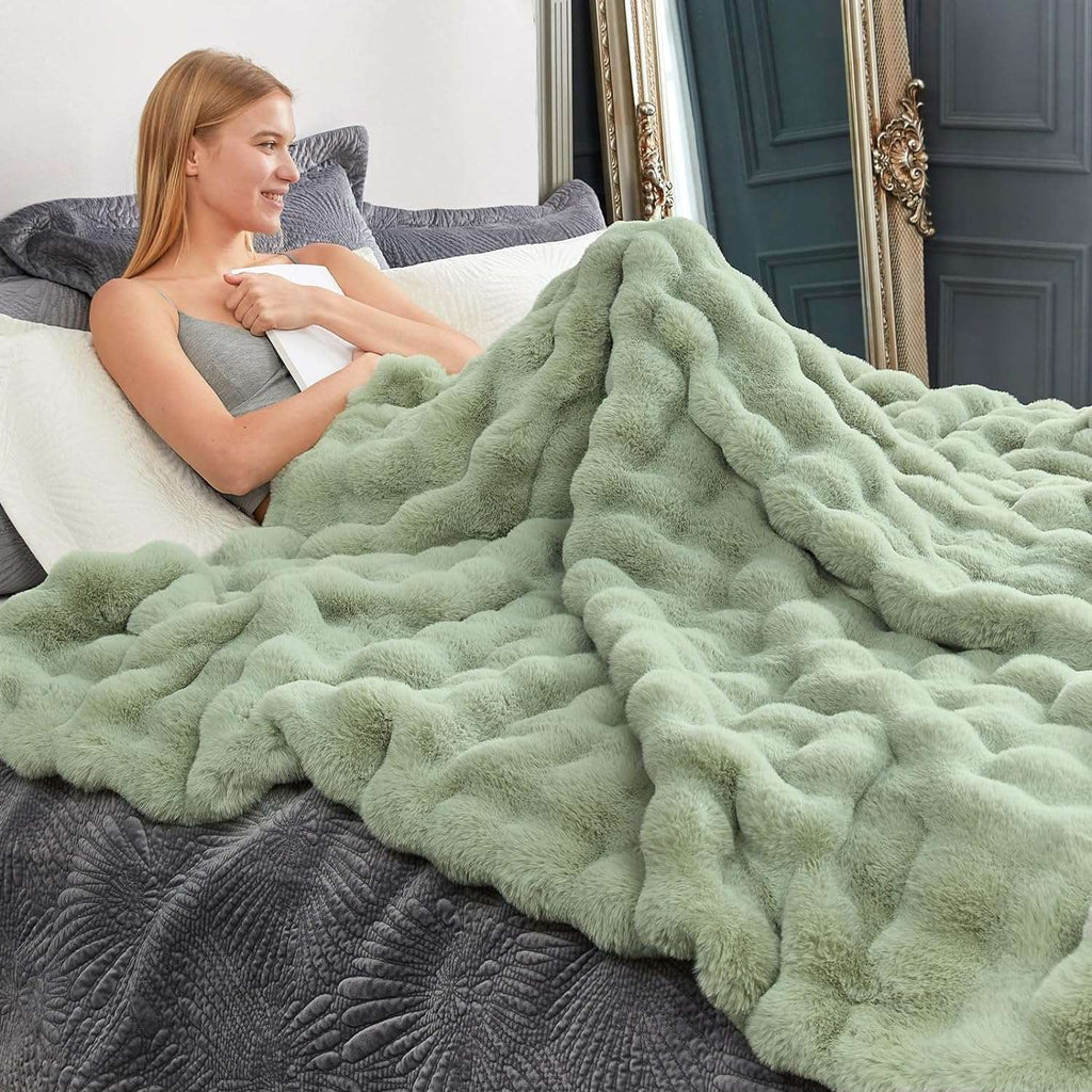 Bubble Tie-Dye Faux Fur Throw