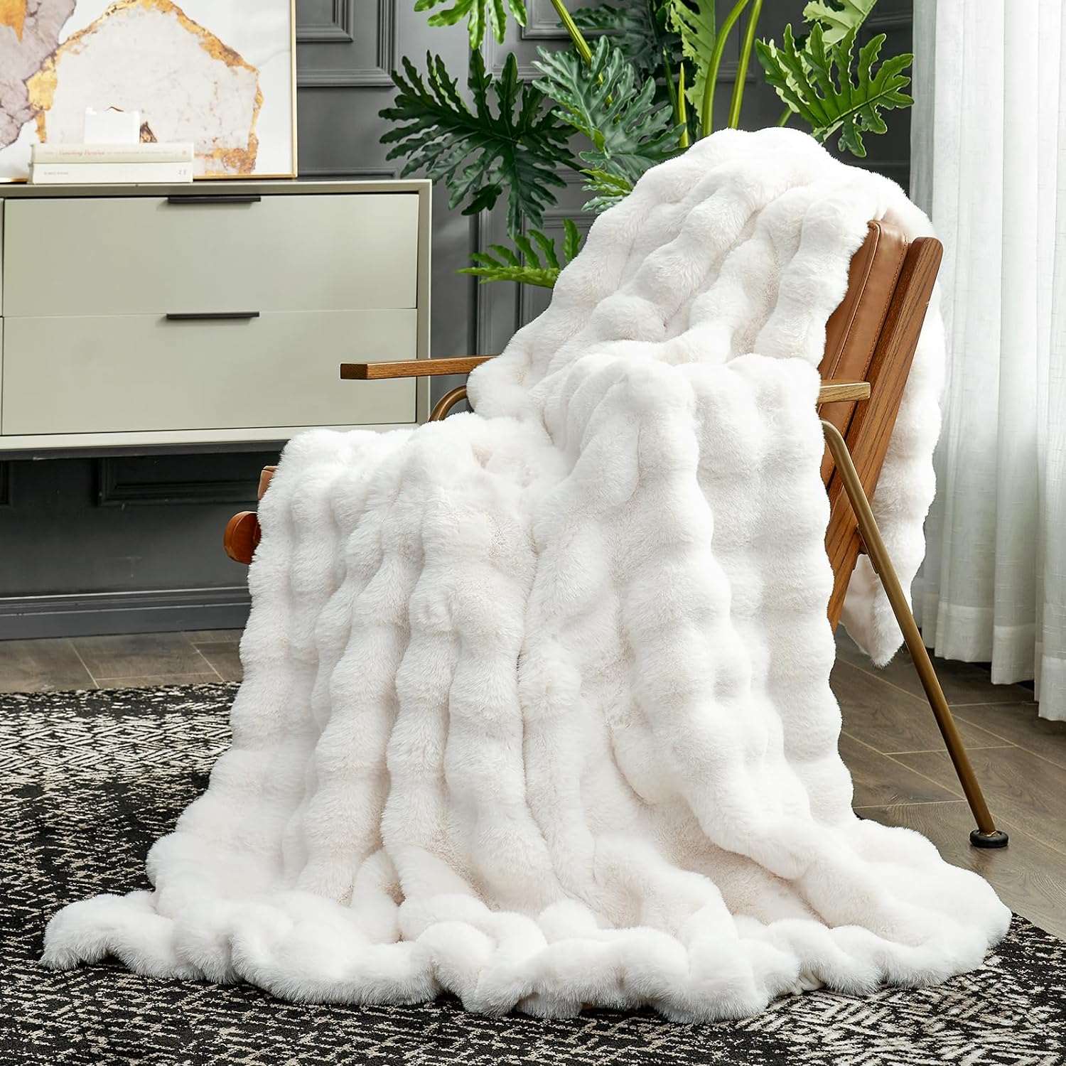 Bubble Tie-Dye Faux Fur Throw
