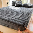 Bubble Plush Fitted Sheet