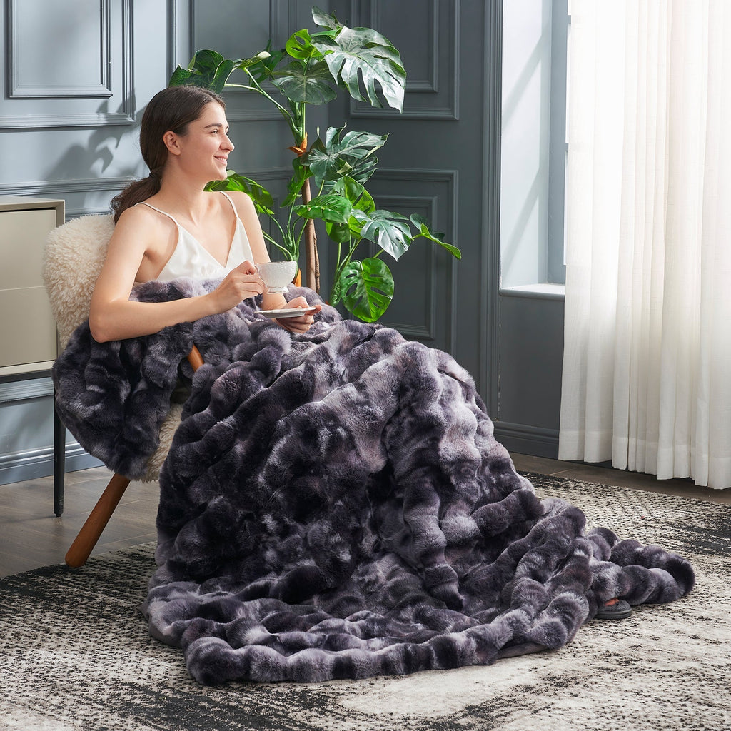 Bubble Tie-Dye Faux Fur Throw
