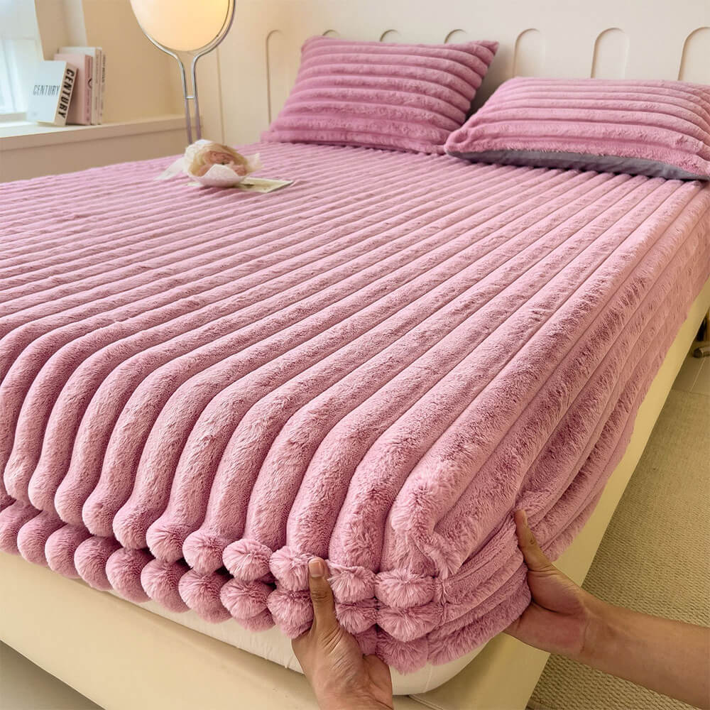 Striped Faux Fur Fitted Sheet