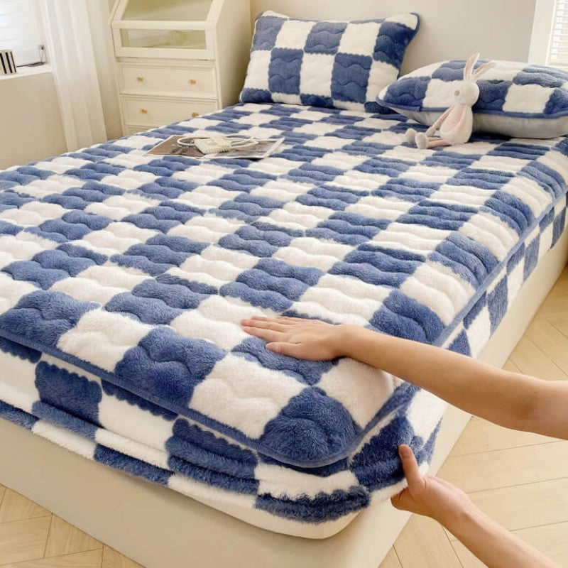 Checkered Milk Velvet Fitted Sheet