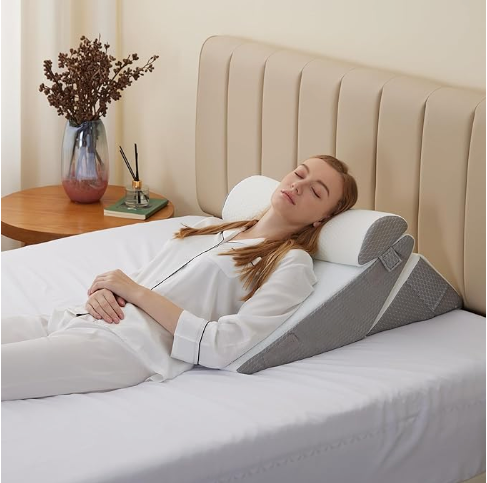 Incline Cloud Pillow Secondary image