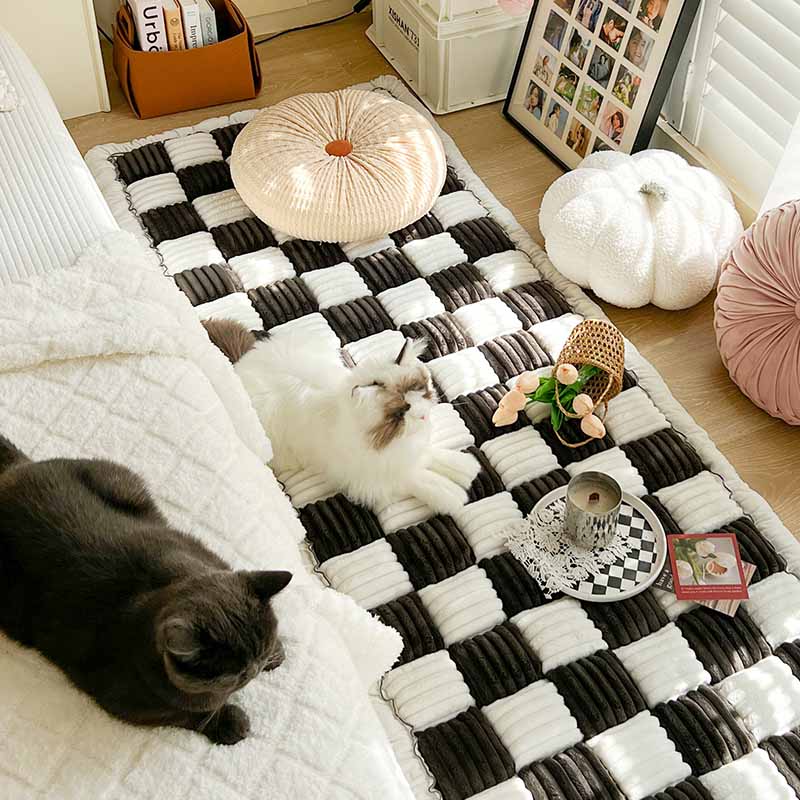 Cream Fuzz Dog Bed Mat