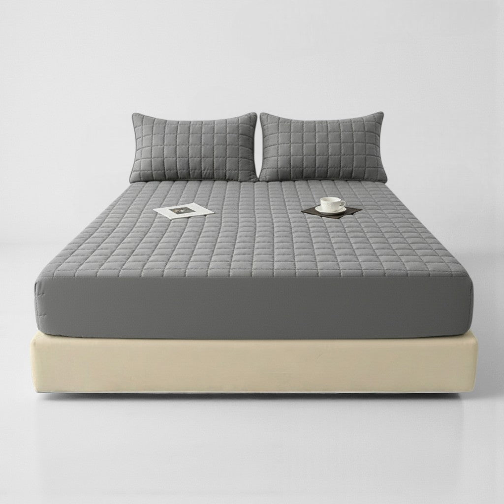 CloudQuilt Waterproof Fitted Sheet Main image