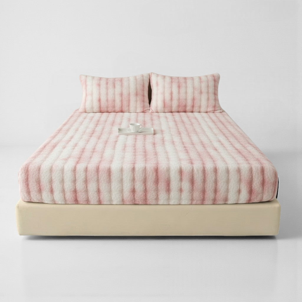 Faux Rabbit Plush Fitted Sheet Main image